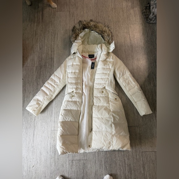 Express Jackets & Blazers - NWT Express white Puffer Coat with Faux Fur Hood